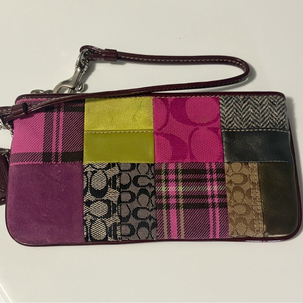 Coach patchwork wristlet clutch plaza bag
